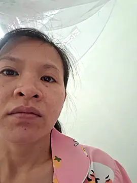 Snapshot of kieuqueen92 chatting on 02/21/26, 05:20 kieuqueen92 online show from 02/21/26, 05:20