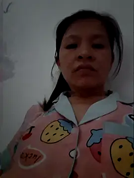 Snapshot of kieuqueen92 chatting on 02/24/26, 10:16 kieuqueen92 online show from 02/24/26, 10:16