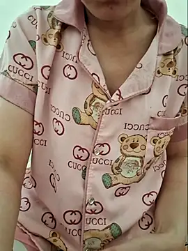 Snapshot of kieuqueen92 chatting on 02/23/26, 01:51 kieuqueen92 online show from 02/23/26, 01:51