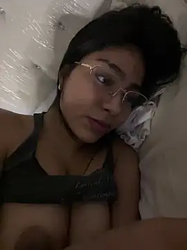 Linarodri online show from 05/18/26, 05:23