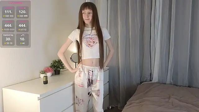 arina waifu online show from 04/03/26, 03:18