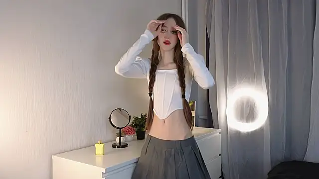 arina waifu online show from 03/09/26, 09:07