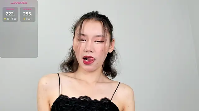 Kiraeko online show from 05/16/26, 12:53