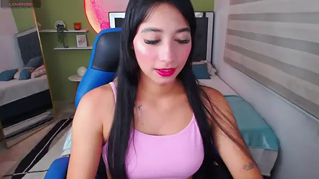 ivvoncute online show from 05/13/26, 01:45