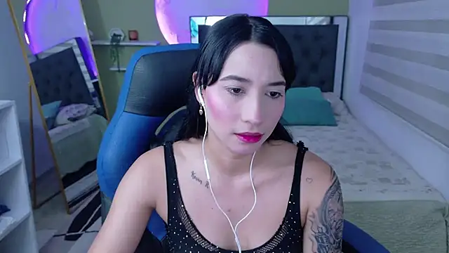 ivvoncute online show from 06/26/26, 01:44