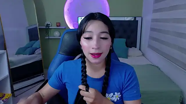 ivvoncute online show from 06/07/26, 12:38