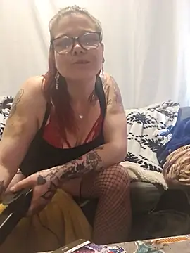 Sexymilf6992 online show from 05/21/26, 10:07