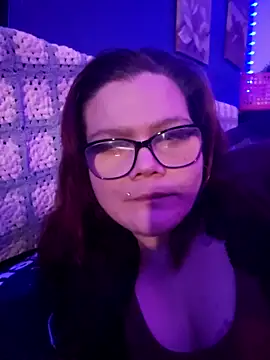 Sexymilf6992 online show from 03/09/26, 08:07