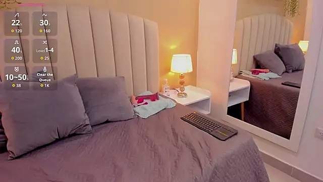 Snapshot of sara_kitten19 chatting on 02/23/26, 03:12 sara kitten19 online show from 02/23/26, 03:12