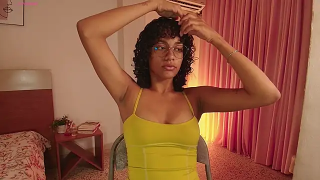 Meganlux1 online show from 05/30/26, 07:41