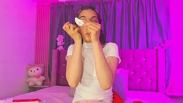 Kiara lovely online show from 03/16/26, 04:31