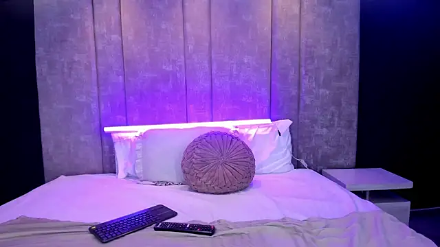 EmiilyRousee online show from 03/07/26, 05:40