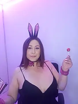 Snapshot of PamelaThoms chatting on 02/23/26, 02:02 PamelaThoms online show from 02/23/26, 02:02