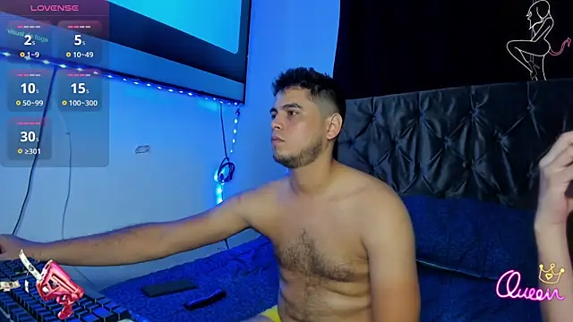 Snapshot of Fox_couple69 chatting on 03/01/26, 02:22 Fox couple69 online show from 03/01/26, 02:22