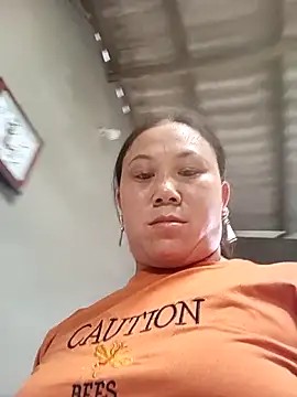 Snapshot of Dear_baby_ chatting on 02/28/26, 04:01 Dear baby online show from 02/28/26, 04:01