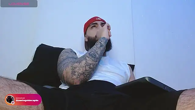 SantiagoHincapiie online show from 04/07/26, 02:24