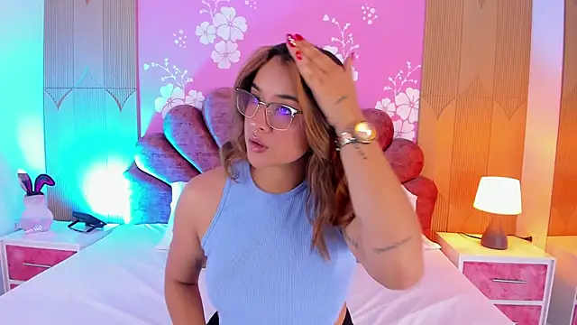 Sara colyn online show from 03/02/26, 09:11