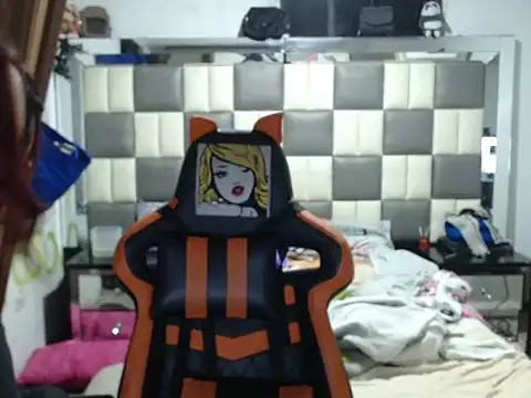 Snapshot of dulcecandy1919 chatting on 03/01/26, 03:17 dulcecandy1919 online show from 03/01/26, 03:17