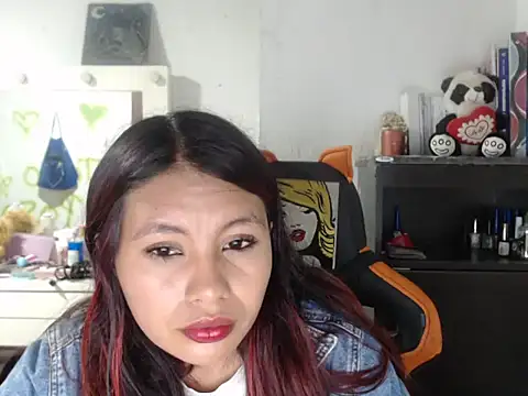 Snapshot of dulcecandy1919 chatting on 03/04/26, 03:25 dulcecandy1919 online show from 03/04/26, 03:25