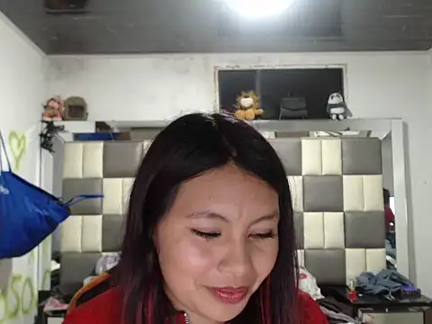 Snapshot of dulcecandy1919 chatting on 02/22/26, 04:15 dulcecandy1919 online show from 02/22/26, 04:15