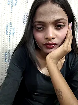 iam-anshika online show from 04/18/26, 05:43