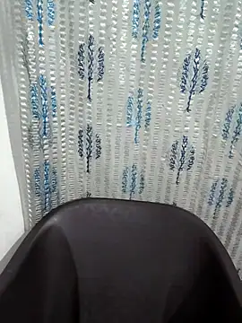 iam-anshika online show from 04/04/26, 08:43