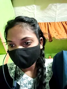 Snapshot of Cute_aroshi chatting on 02/27/26, 04:40 Cute aroshi online show from 02/27/26, 04:40