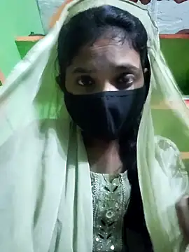 Snapshot of Cute_aroshi chatting on 04/14/26, 05:40 Cute aroshi online show from 04/14/26, 05:40