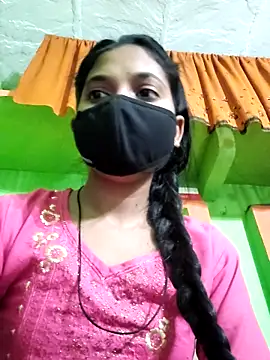 Snapshot of Cute_aroshi chatting on 03/12/26, 10:19 Cute aroshi online show from 03/12/26, 10:19