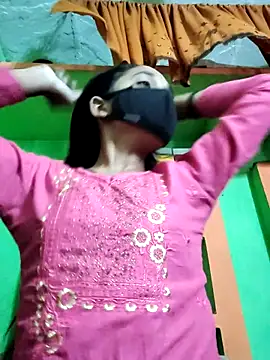 Snapshot of Cute_aroshi chatting on 03/30/26, 09:33 Cute aroshi online show from 03/30/26, 09:33