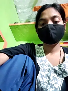 Snapshot of Cute_aroshi chatting on 03/31/26, 11:18 Cute aroshi online show from 03/31/26, 11:18