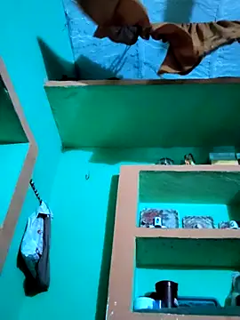 Snapshot of Cute_aroshi chatting on 03/11/26, 04:34 Cute aroshi online show from 03/11/26, 04:34