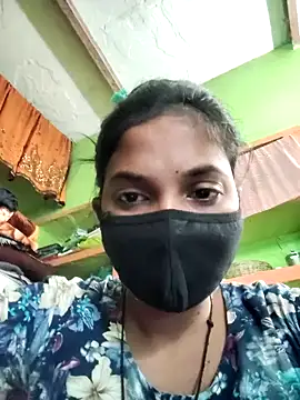 Snapshot of Cute_aroshi chatting on 03/07/26, 09:27 Cute aroshi online show from 03/07/26, 09:27