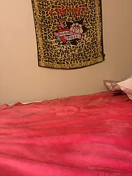 Brunettefantasy4848 online show from 05/07/26, 02:49