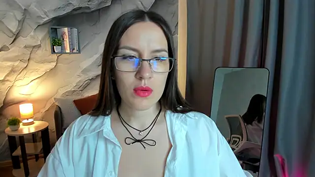 Snapshot of asti_bubbles chatting on 06/05/26, 01:32 asti bubbles online show from 06/05/26, 01:32