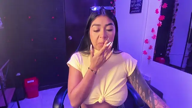 Keyla Cutte  online show from 04/18/26, 03:20