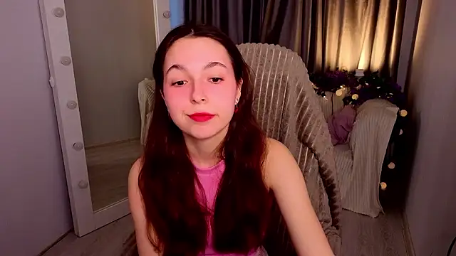 BellaThery online show from 03/27/26, 05:05