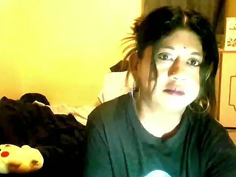 IndianPleasures21 online show from 04/21/26, 01:42