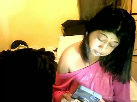 IndianPleasures21 online show from 04/19/26, 04:52