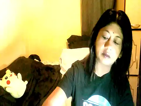 IndianPleasures21 online show from 04/20/26, 11:39