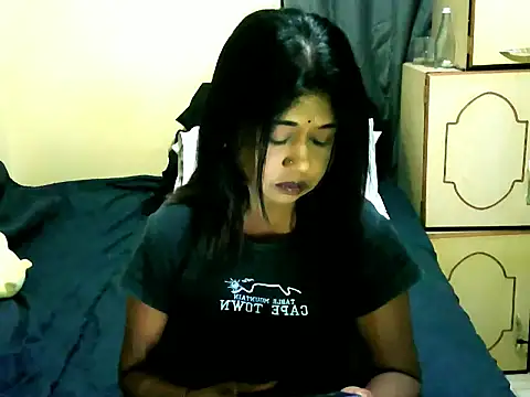 IndianPleasures21 online show from 05/12/26, 11:00