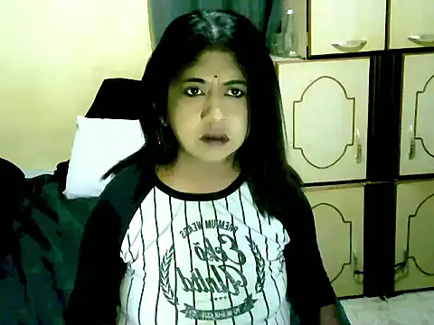 IndianPleasures21 online show from 06/01/26, 06:51