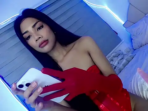 Snapshot of lahermosa_manika69 chatting on 06/18/26, 06:02 lahermosa manika69 online show from 06/18/26, 06:02