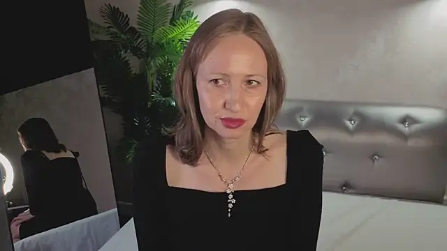 Elizabeth Andersonn online show from 03/08/26, 08:28