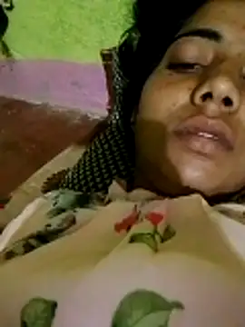 wifedesi7050 online show from 03/24/26, 10:43