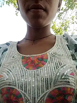 wifedesi7050 online show from 04/07/26, 04:14