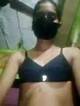 wifedesi7050 online show from 04/13/26, 09:19