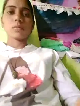 wifedesi7050 online show from 03/11/26, 08:19