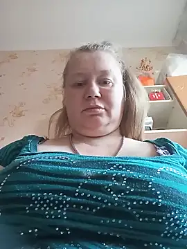 KiraStanton online show from 05/15/26, 05:00