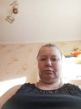 KiraStanton online show from 05/30/26, 04:12